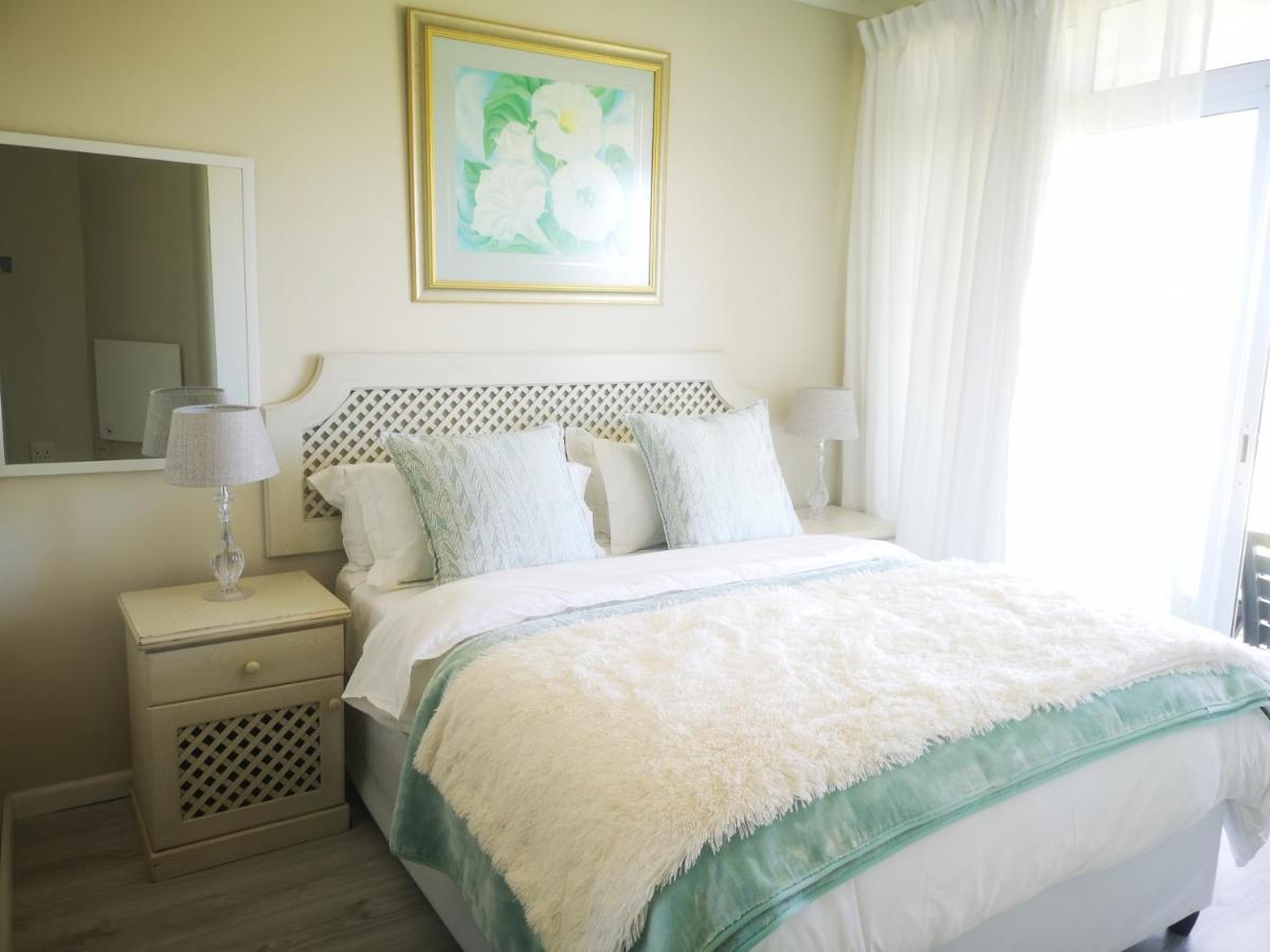 Cape Town Family Beachfront Apartment Leisure Bay Exteriör bild