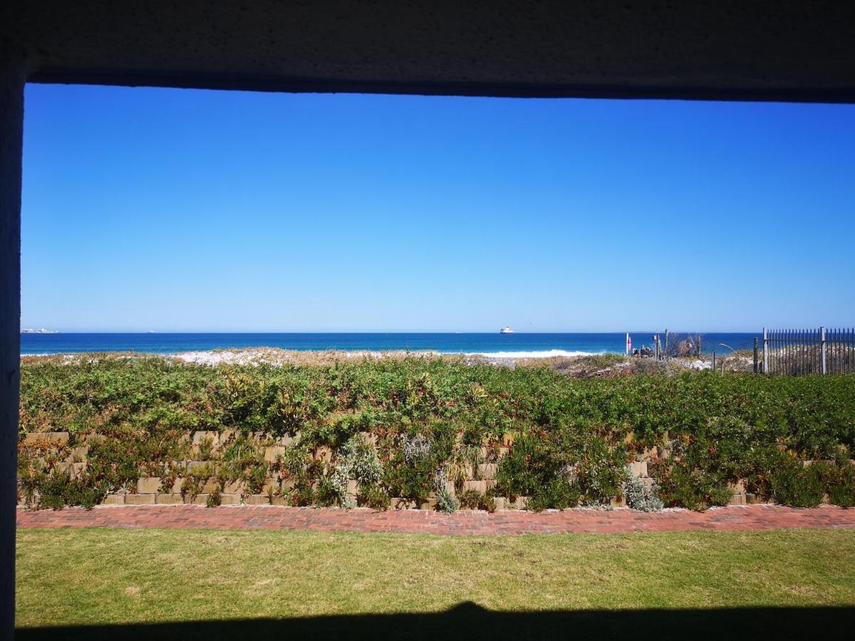 Cape Town Family Beachfront Apartment Leisure Bay Exteriör bild