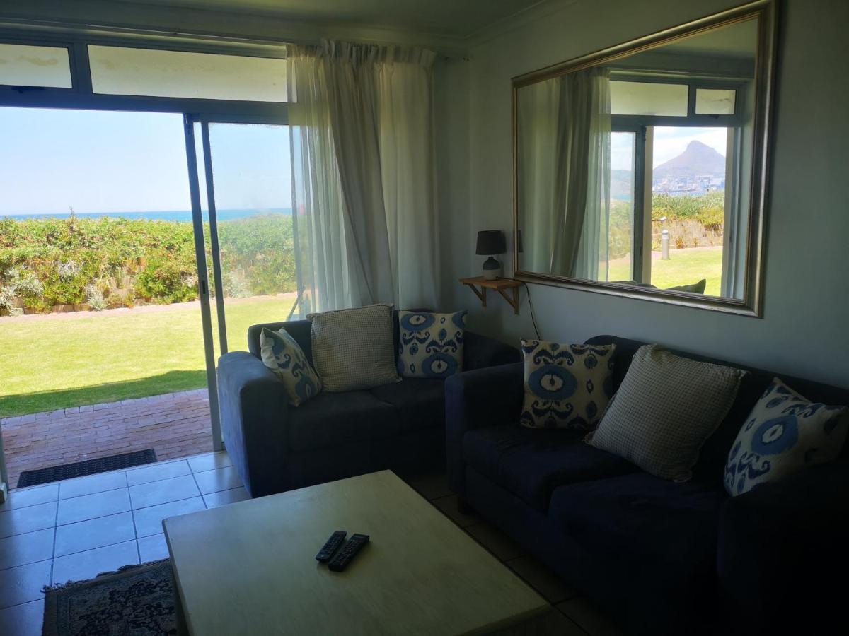 Cape Town Family Beachfront Apartment Leisure Bay Exteriör bild